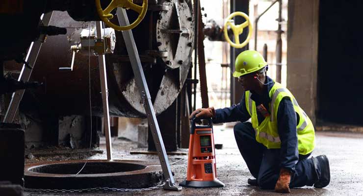 Confined space gas detectors in use