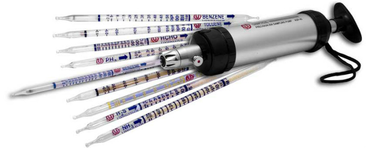 Uniphos sampling pump and gas detection tubes